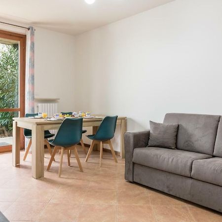 A Casa Di Laura With Pool And Free Bikes Apartment Ronchi  Exterior photo