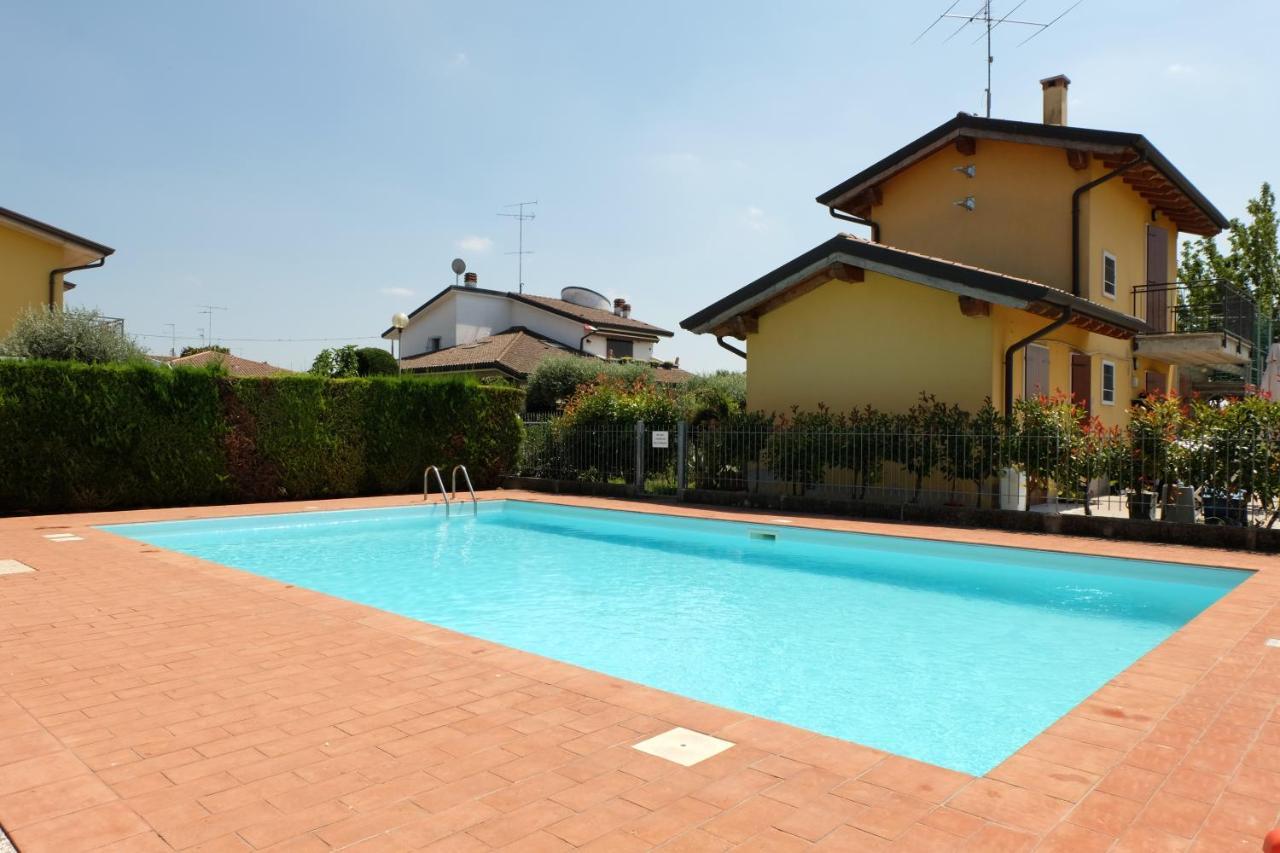 A Casa Di Laura With Pool And Free Bikes Apartment Ronchi  Exterior photo